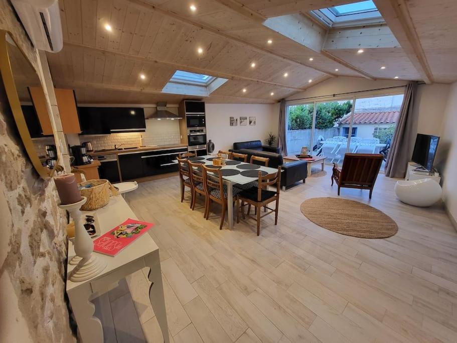 Maison Proche Plages, Port Et Tous Commerces Les Sables-dʼOlonne Екстериор снимка